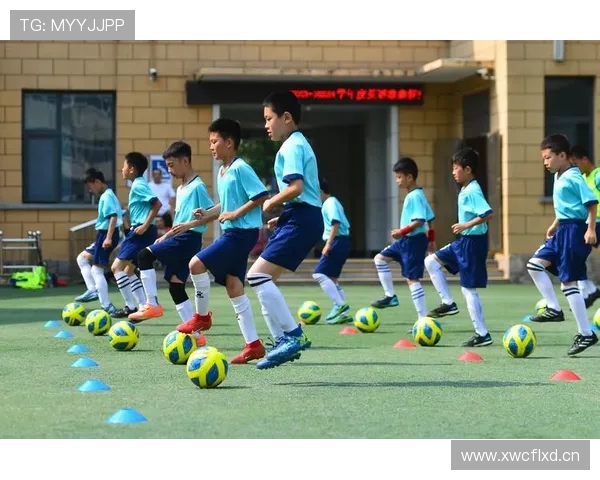 足球训练中的步法调整与快速转身技巧