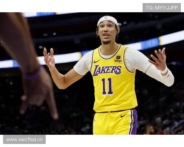 2012年NBA常规赛湖人队对阵雷霆队全场录像精彩对决回顾