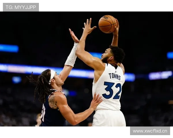2015年NBA选秀唐斯成为状元秀湖人选中德安吉洛拉塞尔